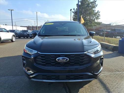 2024 Ford Escape ST-Line Select