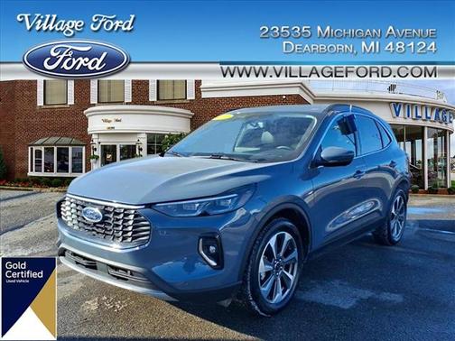 2023 Ford Escape Platinum