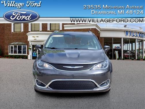 2018 Chrysler Pacifica Touring-L Plus