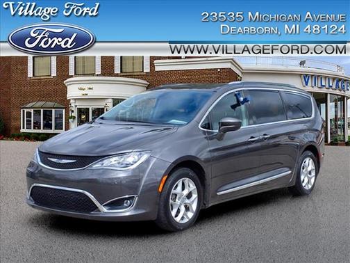 2018 Chrysler Pacifica Touring-L Plus