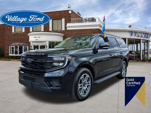Black Metallic 2025 Ford Expedition Active