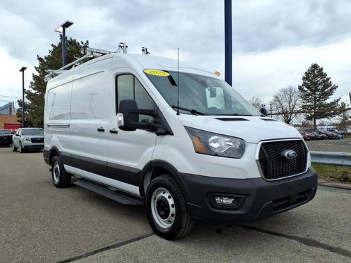 Oxford White 2025 Ford Transit-150 Base