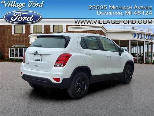 2022 Chevrolet Trax LS