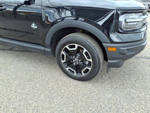 Shadow Black 2022 Ford Bronco Sport Outer Banks