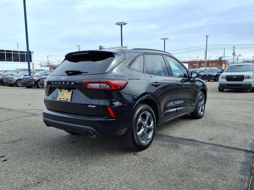 Agate Black Metallic 2024 Ford Escape ST-Line