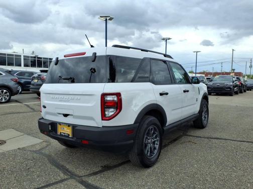 Oxford White 2024 Ford Bronco Sport Big Bend