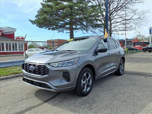 Carbonized Gray Metallic 2024 Ford Escape ST-Line