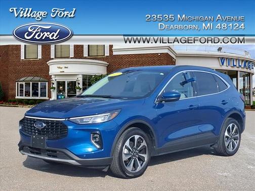 2023 Ford Escape Platinum