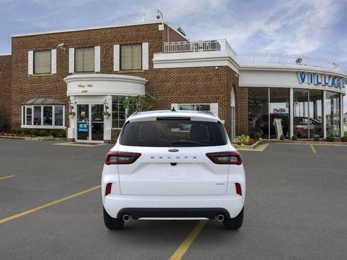 2025 Ford Escape ST-Line Elite