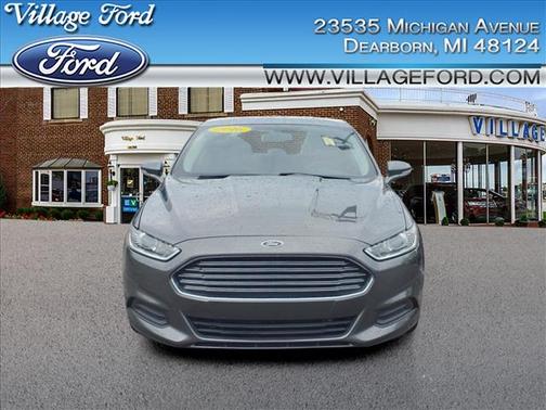 2016 Ford Fusion SE