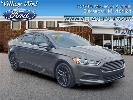 2016 Ford Fusion SE