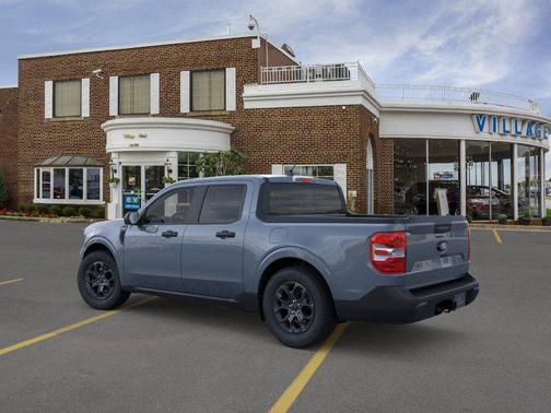 Azure Gray Metallic Tri-Coat 2026 Ford Maverick XLT