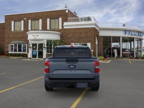 Azure Gray Metallic Tri-Coat 2026 Ford Maverick XLT