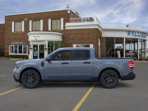 Azure Gray Metallic Tri-Coat 2026 Ford Maverick XLT