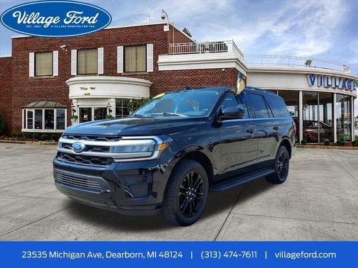 Agate Black Metallic 2024 Ford Expedition XLT