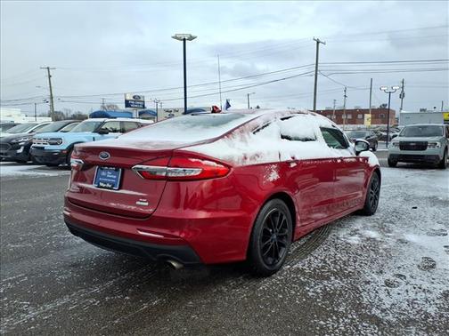 2020 Ford Fusion SE
