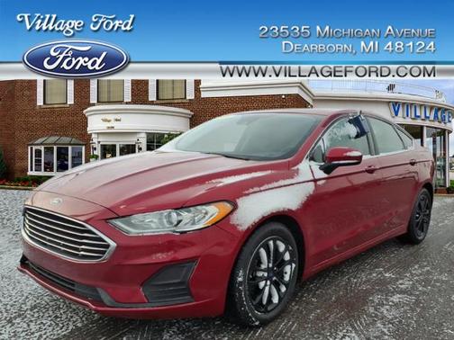 2020 Ford Fusion SE