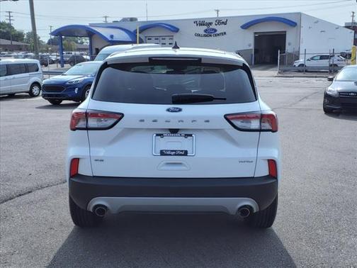 2021 Ford Escape SE