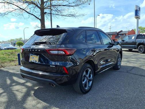 Agate Black Metallic 2024 Ford Escape ST-Line