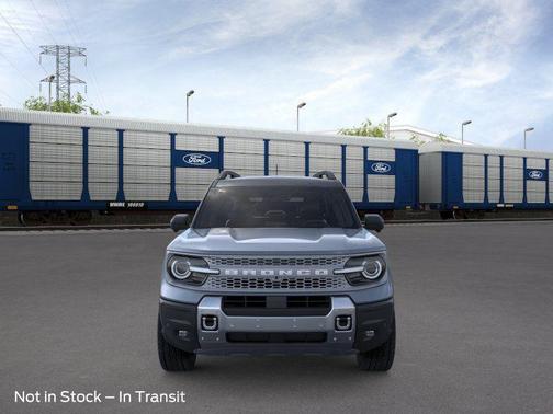 Azure Gray Metallic Tri-Coat 2026 Ford Bronco Sport Badlands
