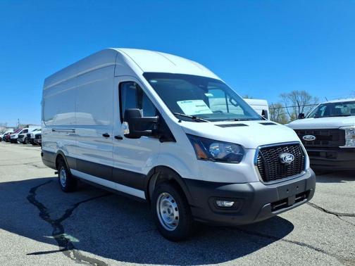 Oxford White 2026 Ford Transit-350 Base
