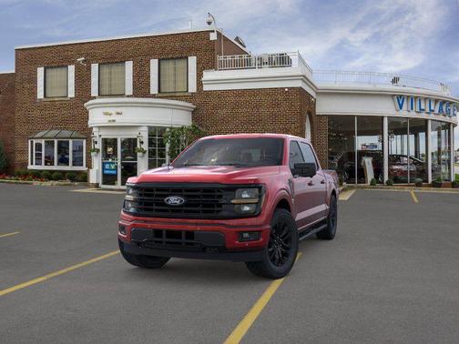 Ruby Red Metallic Tinted Clearcoat 2026 Ford F-150 XLT