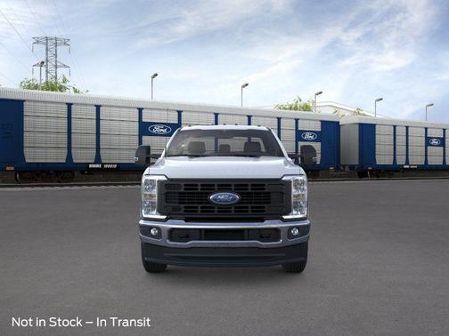 Oxford White 2026 Ford F-350 XL