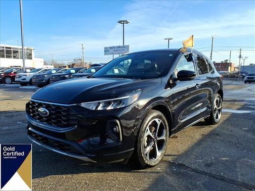 2023 Ford Escape ST-Line Select
