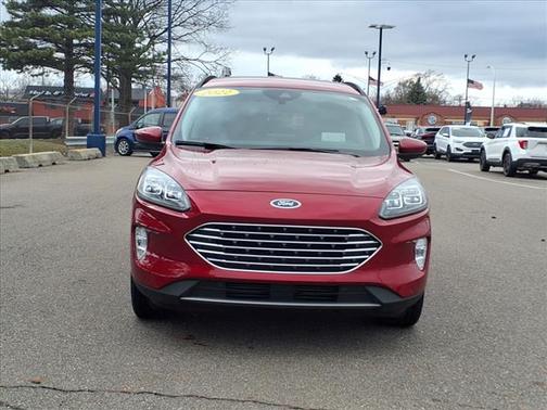 2022 Ford Escape Titanium