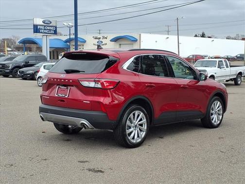 2022 Ford Escape Titanium