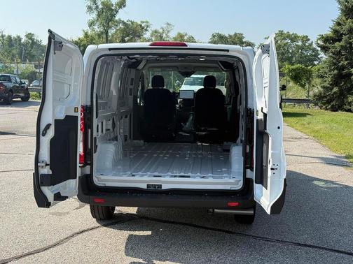 2025 Ford Transit-350 Base