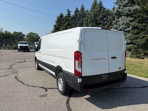 2025 Ford Transit-350 Base