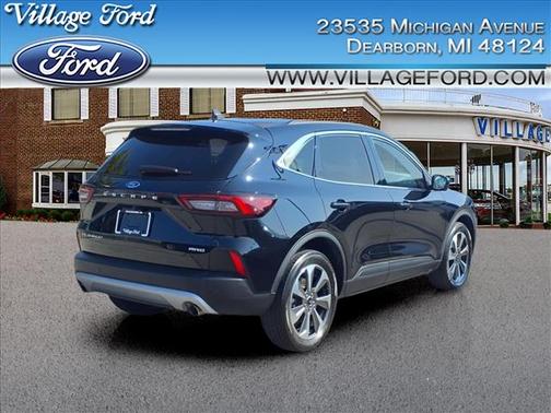 2023 Ford Escape Platinum