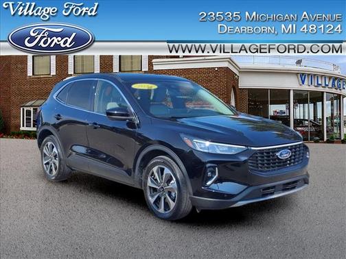 2023 Ford Escape Platinum