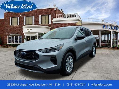 Iconic Silver Metallic 2023 Ford Escape Active