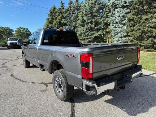 2026 Ford F-350 Lariat
