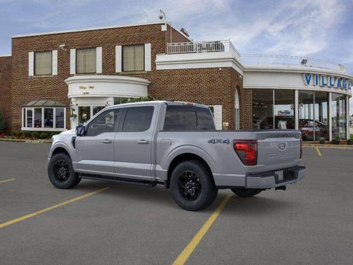 Avalanche 2026 Ford F-150 XLT