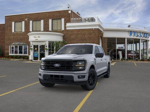 Avalanche 2026 Ford F-150 XLT