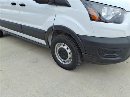 Oxford White 2026 Ford Transit-250 Base