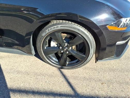 2023 Ford Mustang EcoBoost