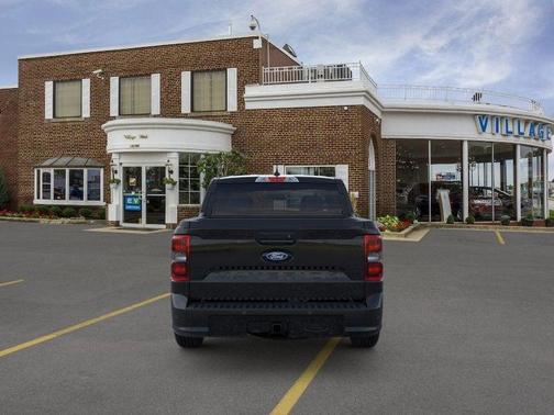 2026 Ford Maverick Lobo Standard