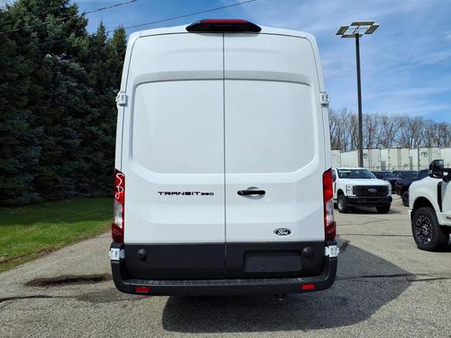 Oxford White 2026 Ford Transit-350 Base