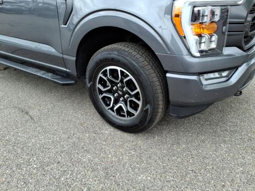 Carbonized Gray Metallic 2023 Ford F-150 XLT