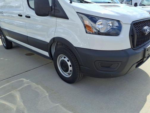 Oxford White 2026 Ford Transit-250 Base