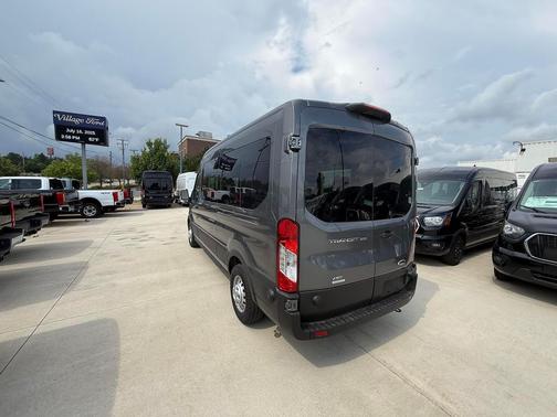 2025 Ford Transit-350 XL