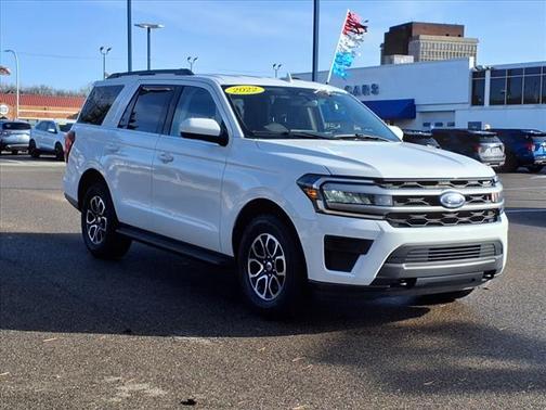 2022 Ford Expedition XLT