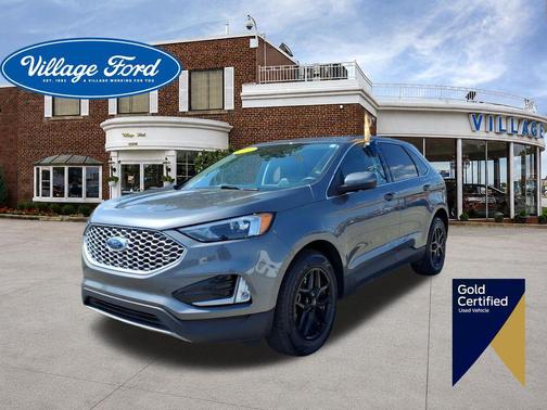 Carbonized Gray Metallic 2023 Ford Edge SEL