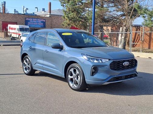 2023 Ford Escape ST-Line Select