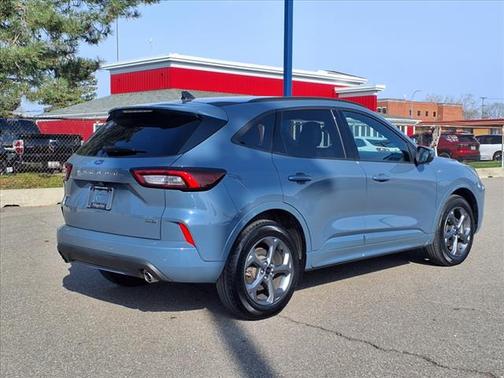 2023 Ford Escape ST-Line Select