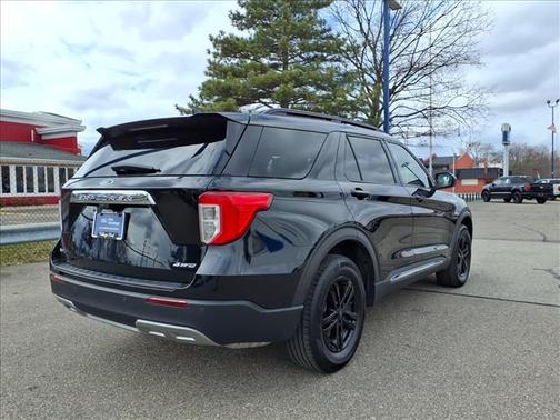 Agate Black 2023 Ford Explorer XLT